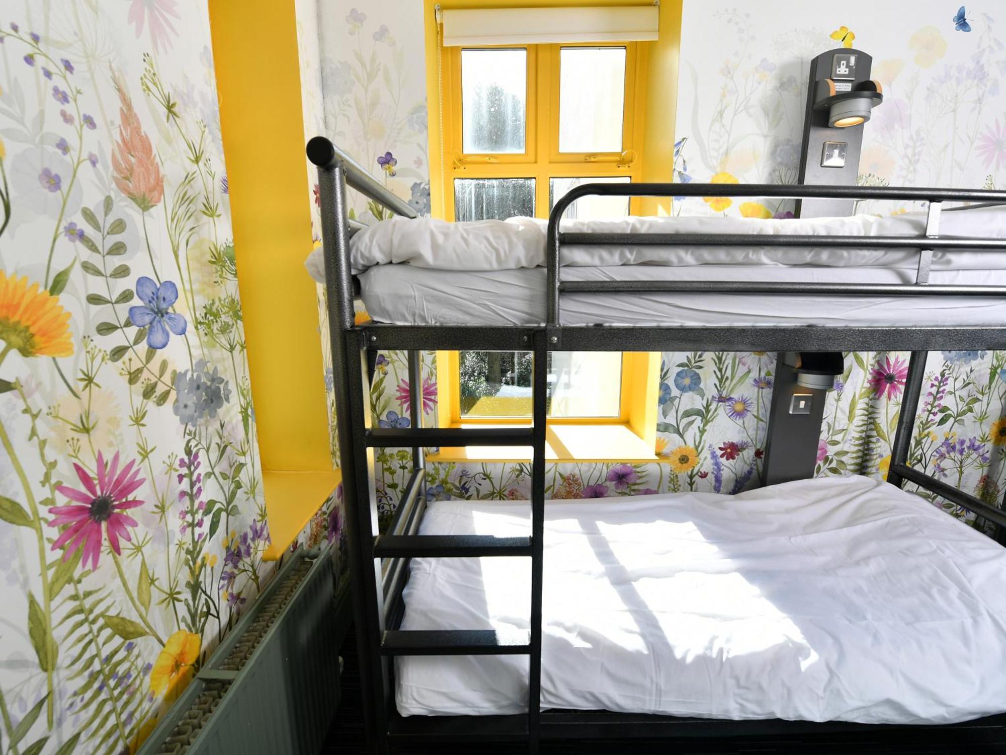 2 Bed Private Room