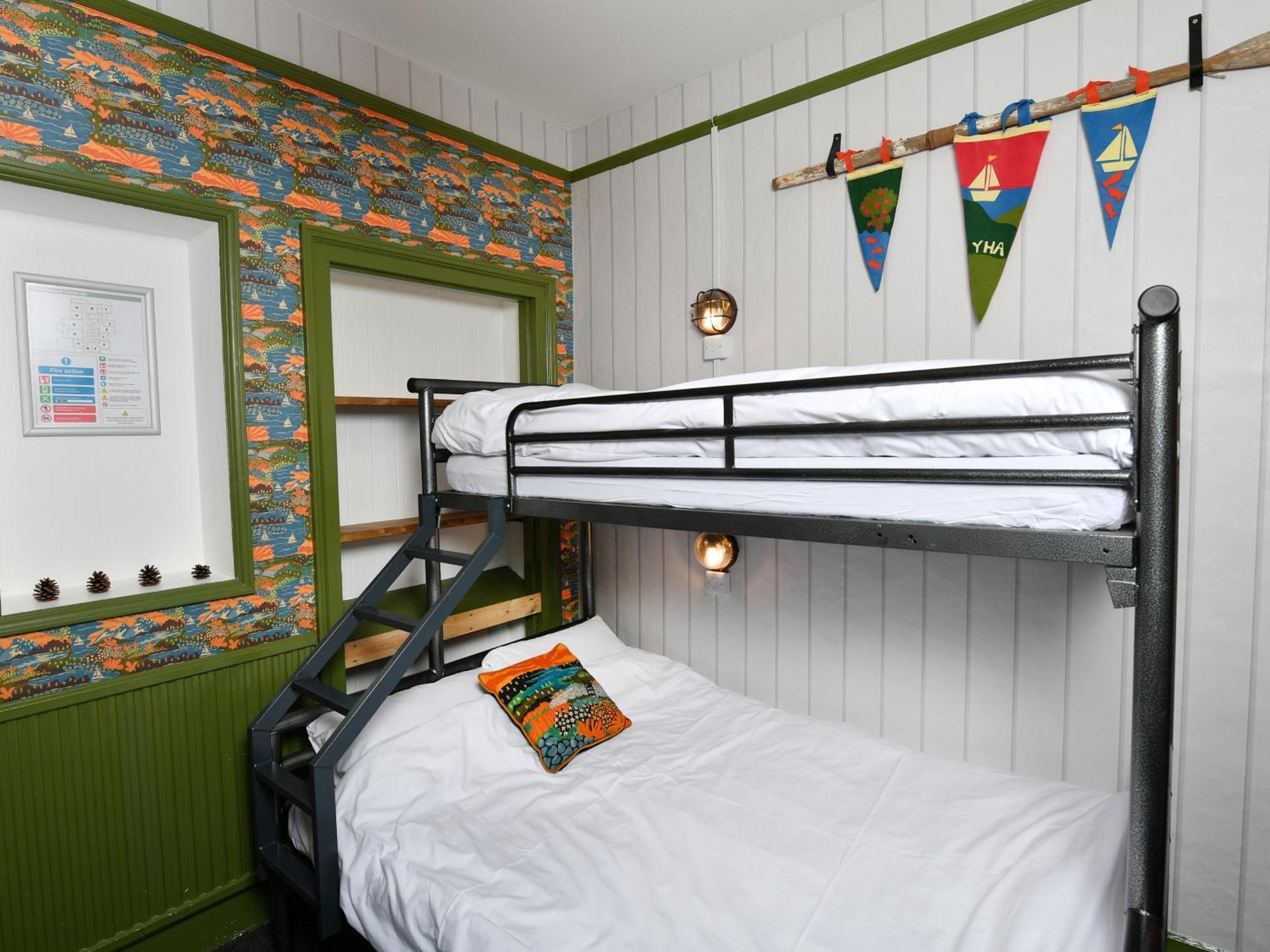 3 Bed Double Private Room